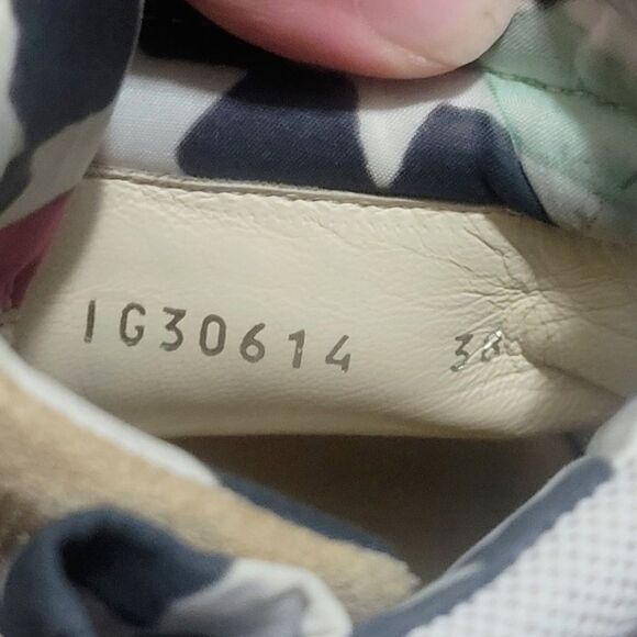 CHANEL Suede Tan Boots - Picture 4 of 6